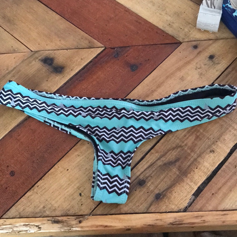 Med shark in chevrons cheeky bottoms